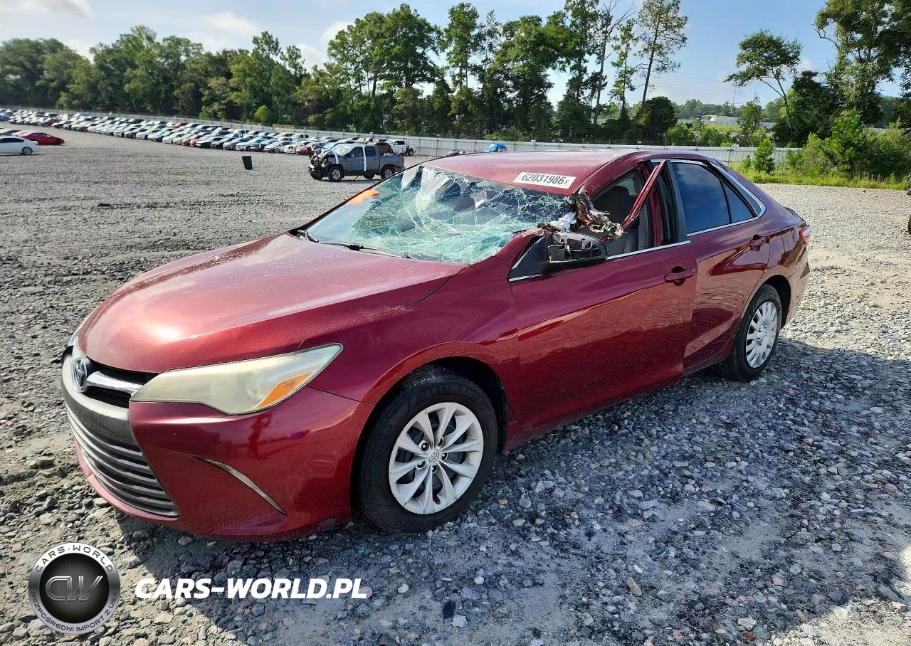 2015 Toyota Camry Le