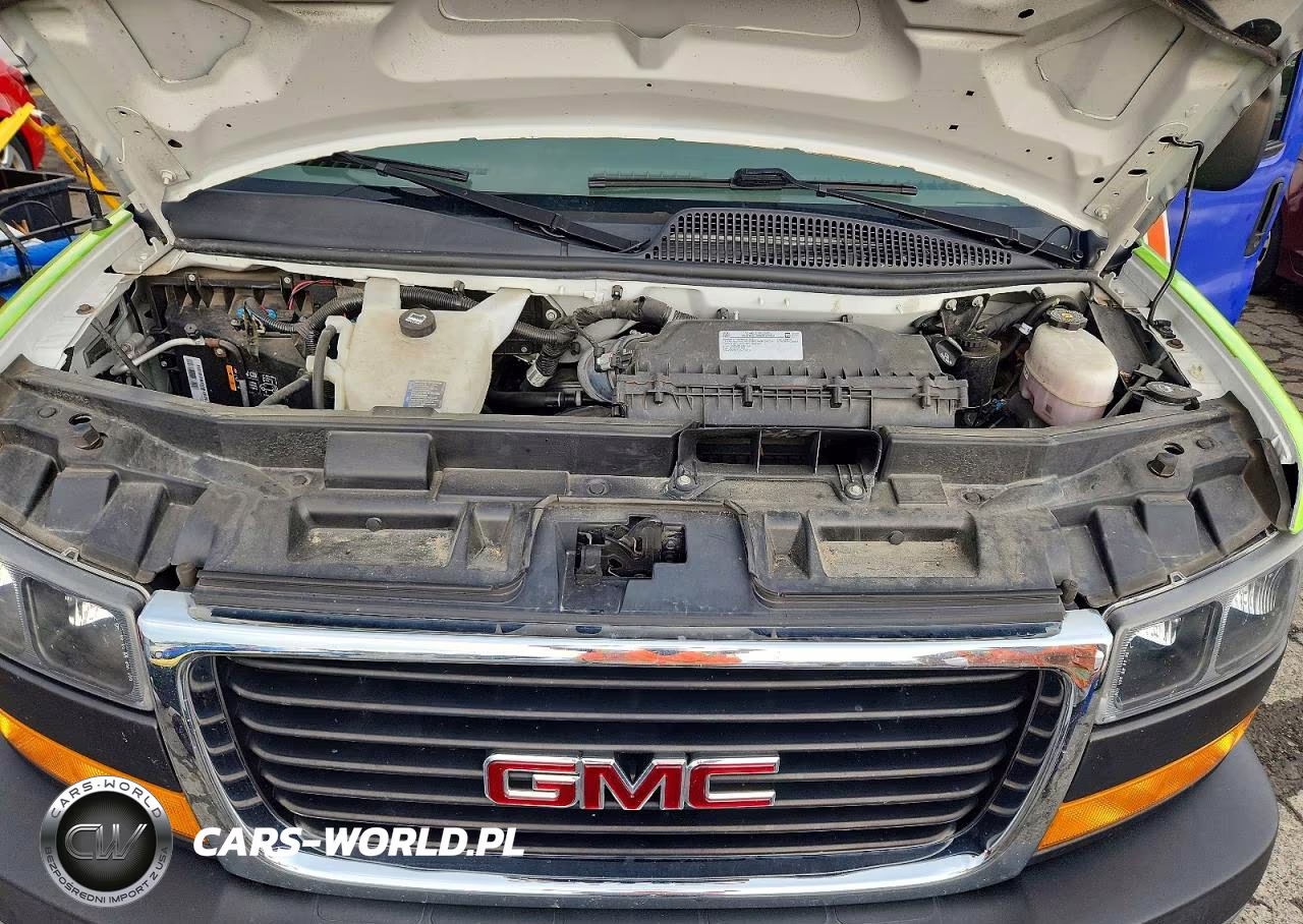2022 GMC Savana G2500 VIN:1GTW7AFP0N1168464 - 12