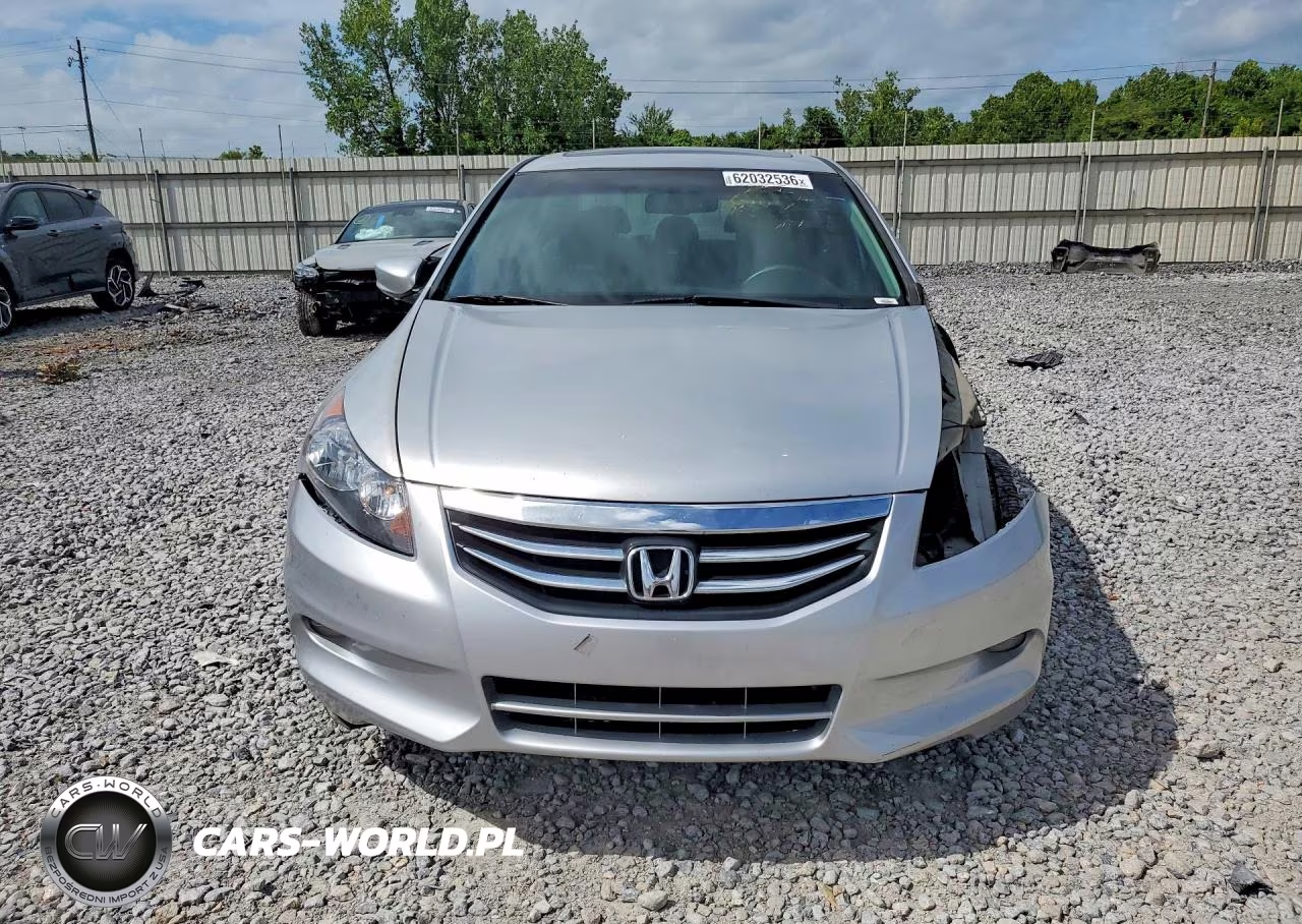 2011 Honda Accord Exl VIN:1HGCP3F8XBA022710 - 5