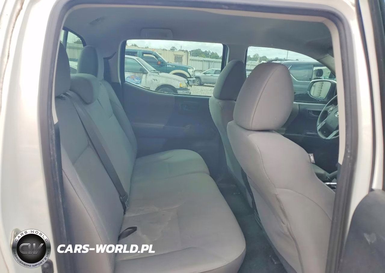 2018 Toyota Tacoma Sr VIN:5TFAX5GN4JX128457 - 11
