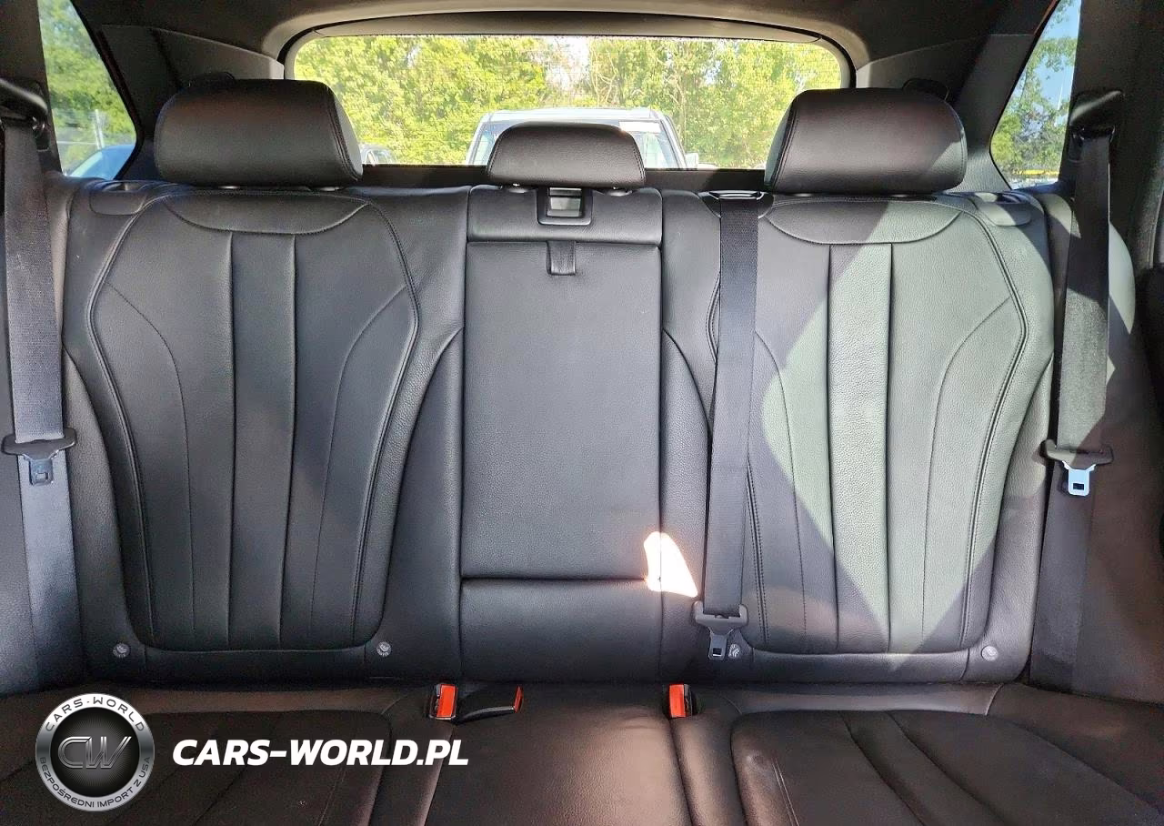 2017 BMW X5 Sdrive35I VIN:5UXKR2C56H0U18171 - 10