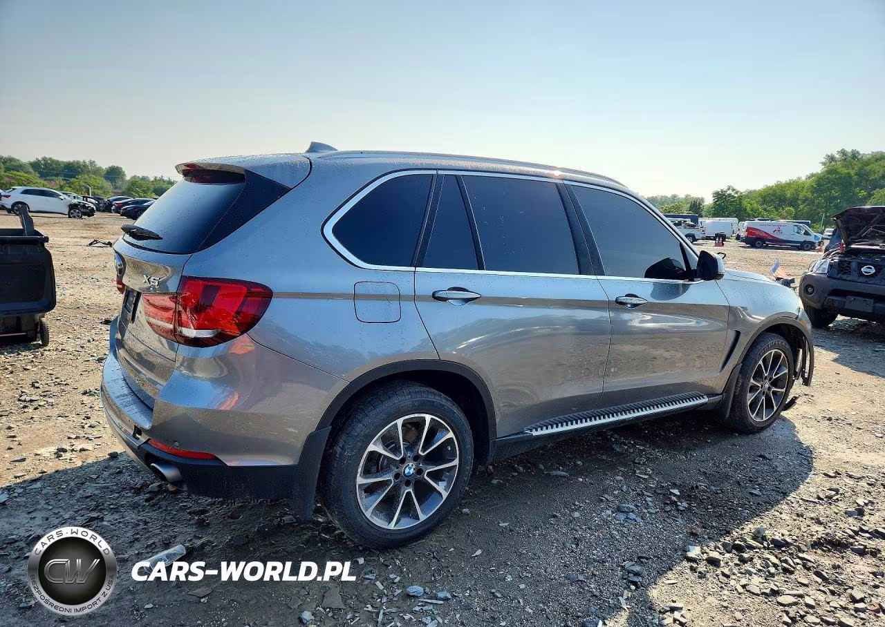 2017 BMW X5 Sdrive35I VIN:5UXKR2C56H0U18171 - 3