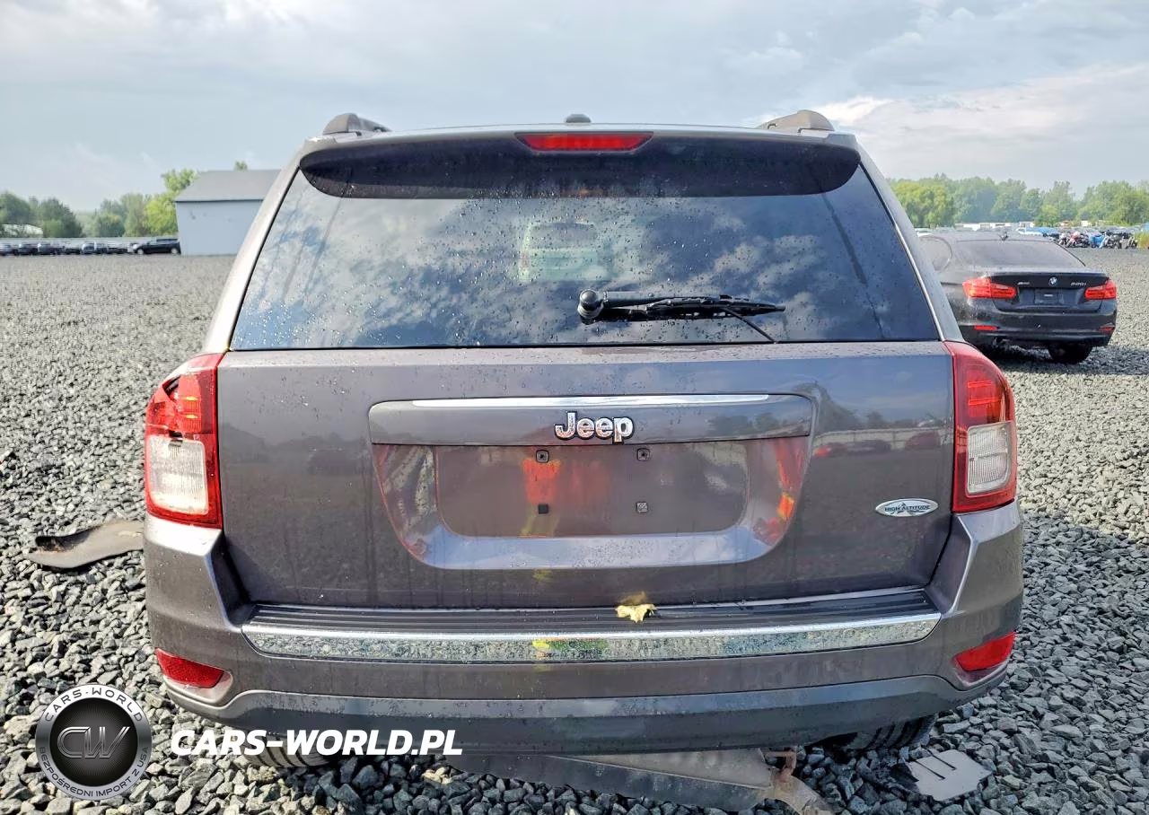 2015 Jeep Compass Latitude VIN:1C4NJCEA4FD414034 - 6