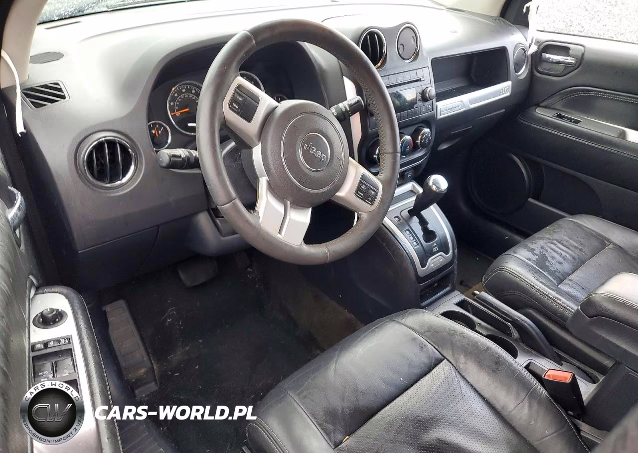 2015 Jeep Compass Latitude VIN:1C4NJCEA4FD414034 - 8