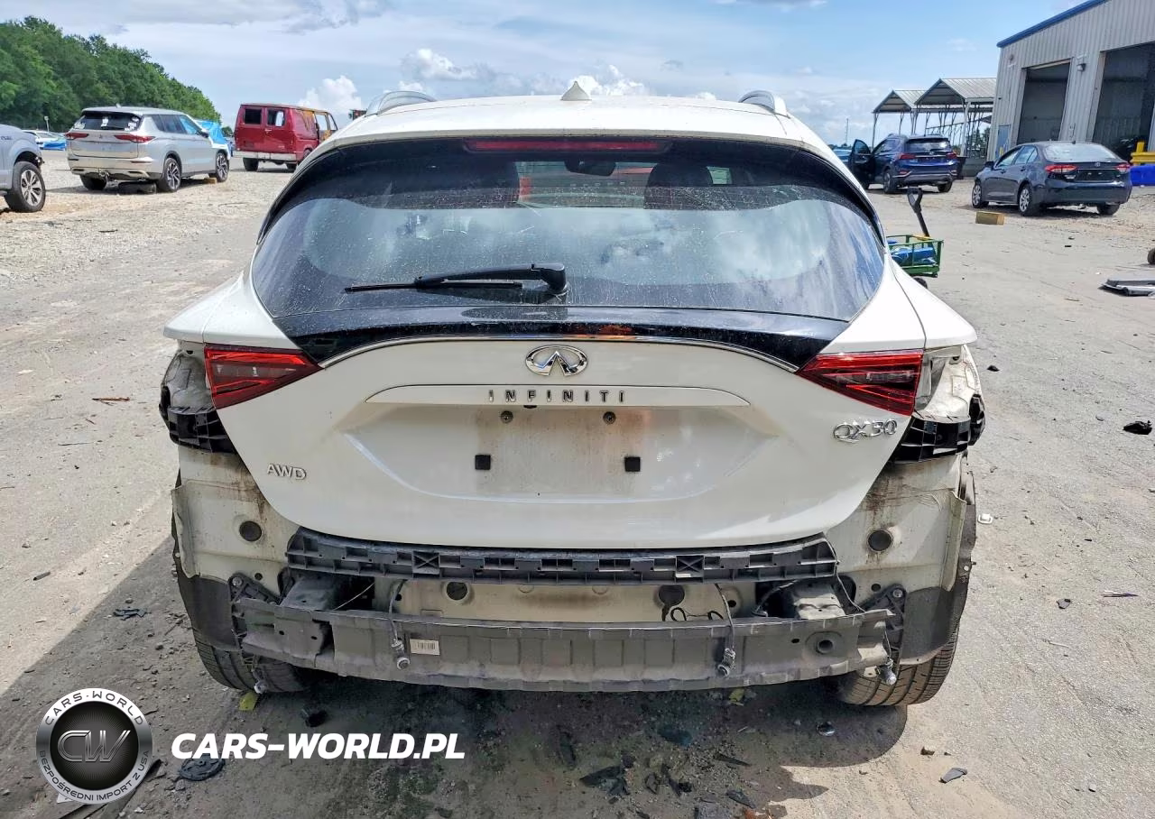 2018 Infiniti Qx30 Premium VIN:SJKCH5CR0JA052363 - 6