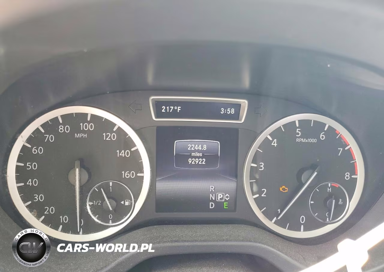 2018 Infiniti Qx30 Premium VIN:SJKCH5CR0JA052363 - 9