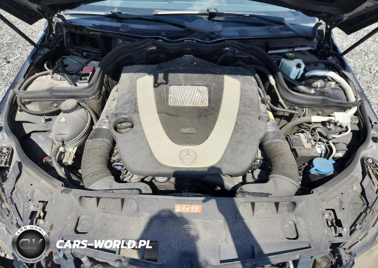 2012 Mercedes-Benz C 300 4Matic VIN:WDDGF8BB0CF910510 - 11