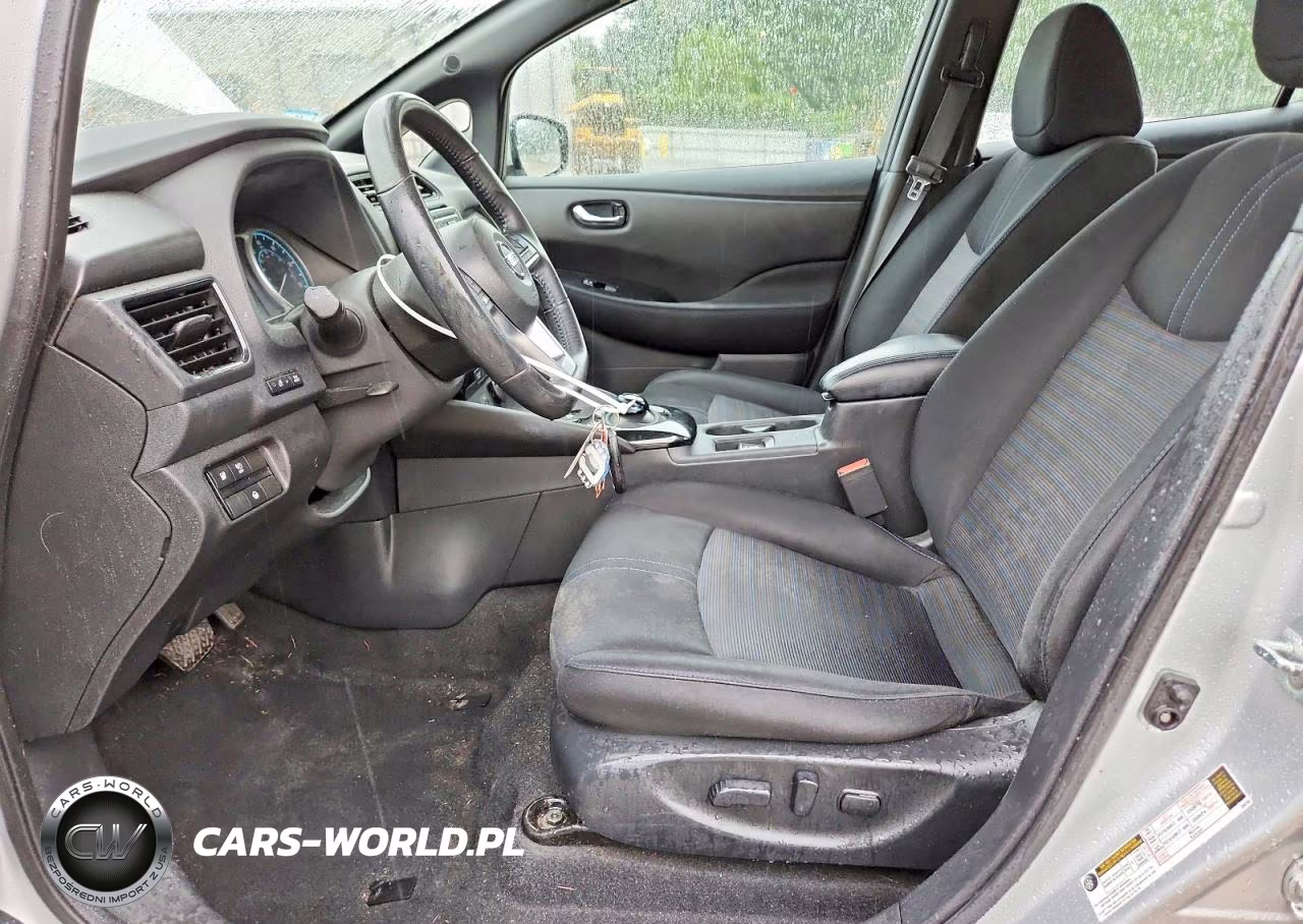 2018 Nissan Leaf Sv VIN:1N4AZ1CP0JC315556 - 7