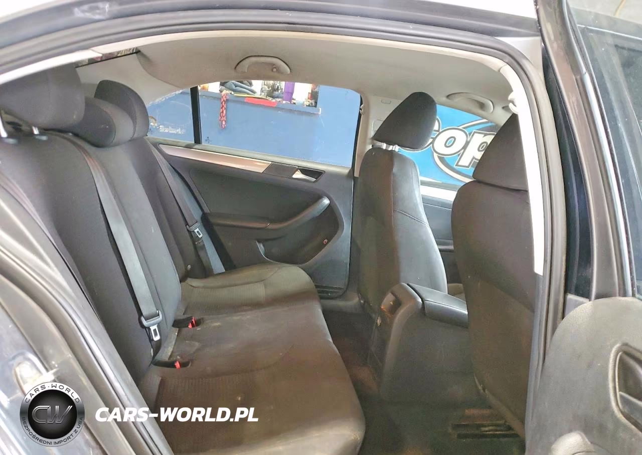 2015 Volkswagen Jetta Se VIN:3VWD17AJ1FM331350 - 10