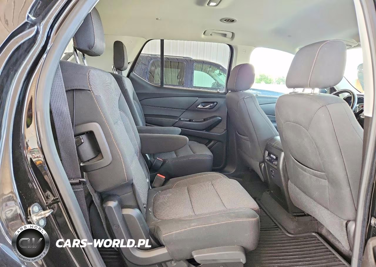 2018 Chevrolet Traverse Lt VIN:1GNERGKW0JJ119952 - 11