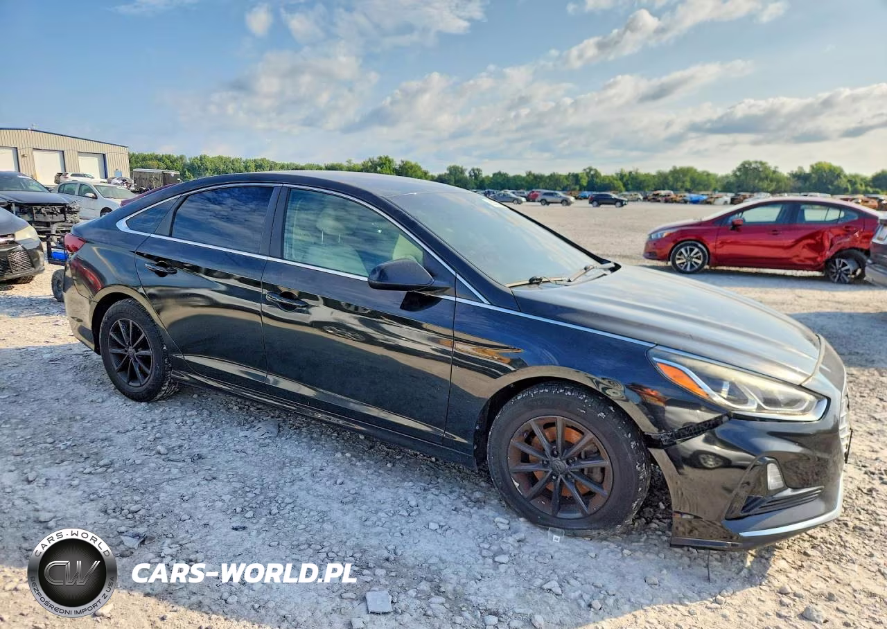 2018 Hyundai Sonata Se VIN:5NPE24AF2JH652343 - 4