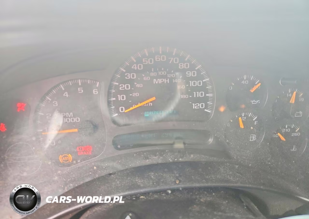 2004 Chevrolet Silverado C1500 VIN:2GCEC19V841107664 - 9