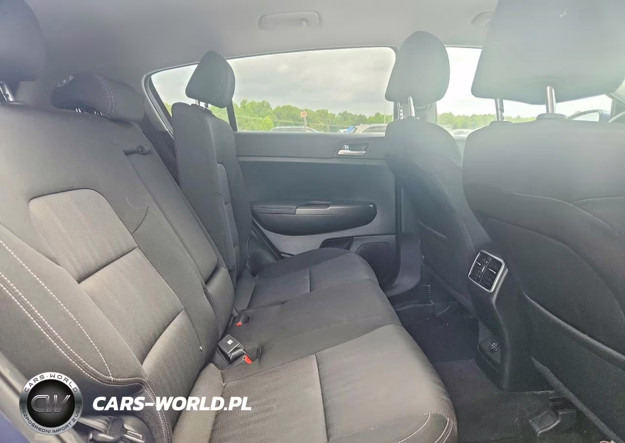 2020 Kia Sportage Lx VIN:KNDPMCAC0L7738180 - 11