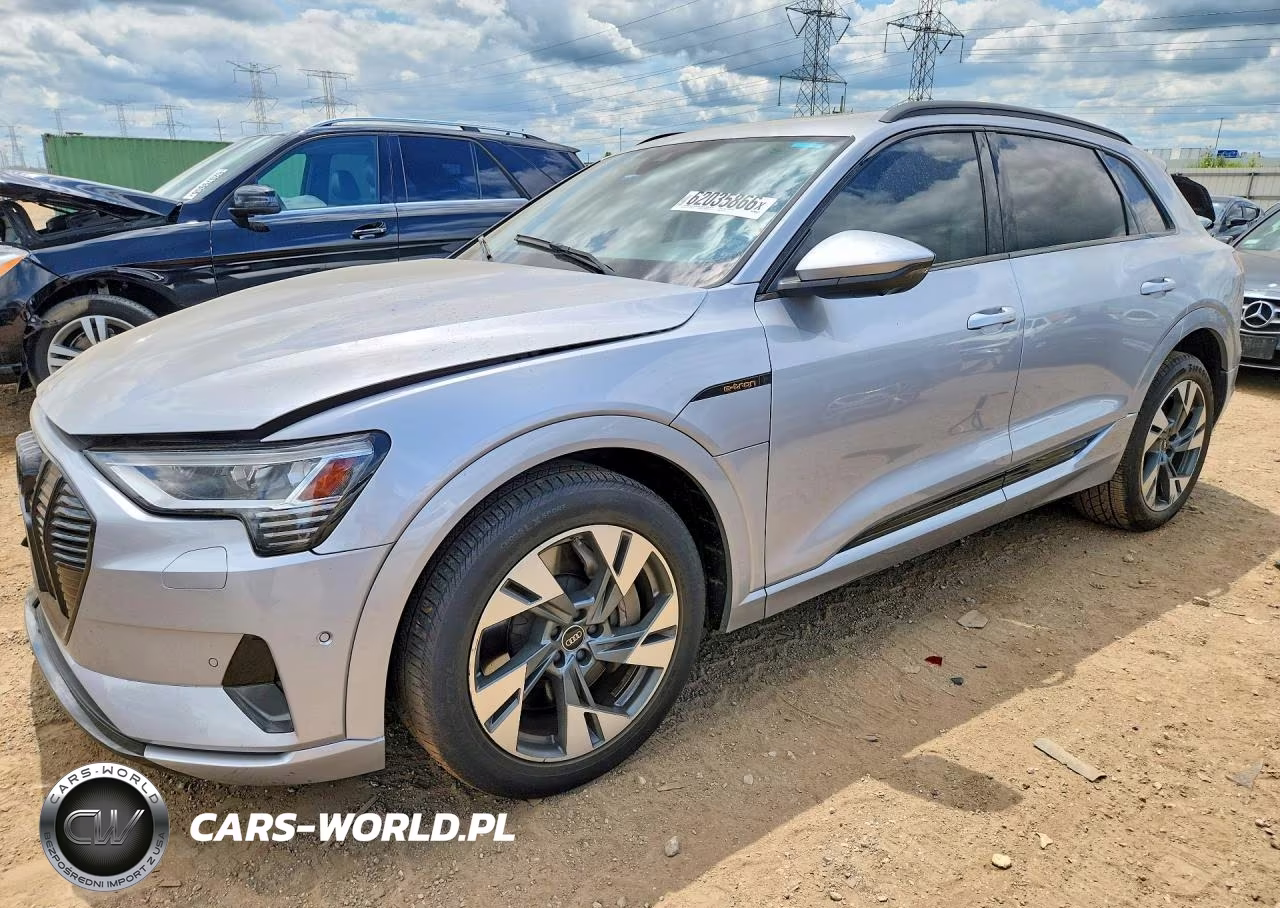 2022 Audi E-Tron Premium