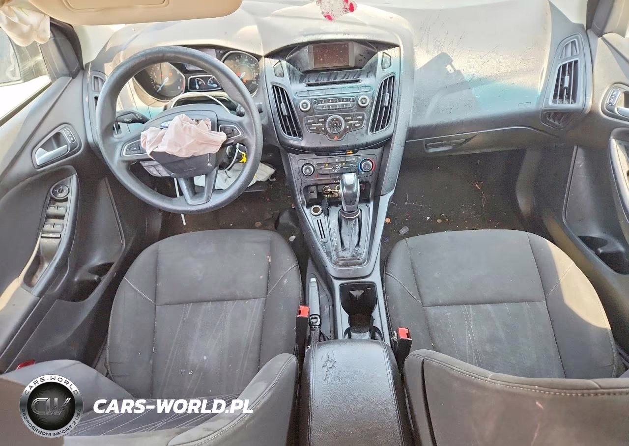 2016 Ford Focus Se VIN:1FADP3F26GL226758 - 8
