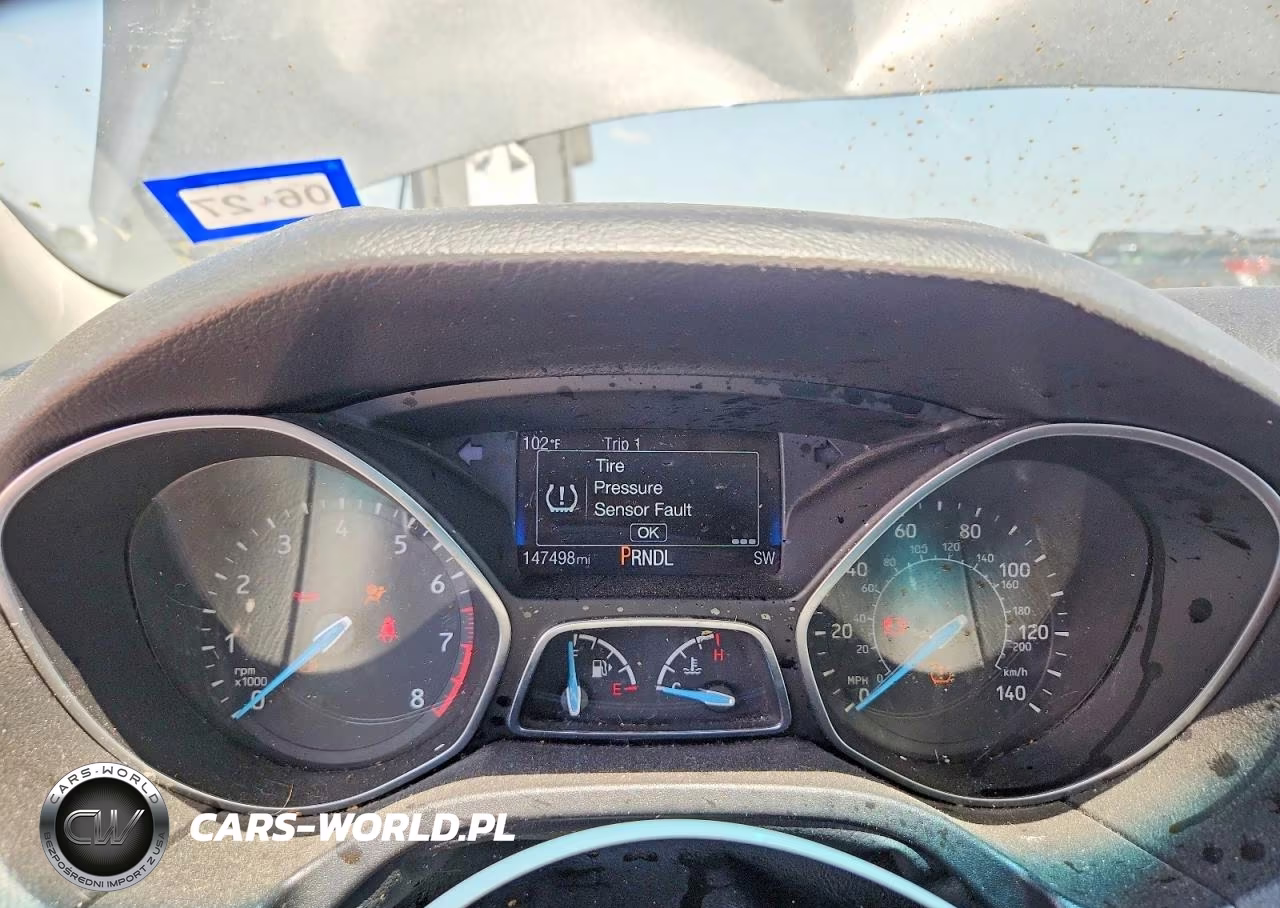 2016 Ford Focus Se VIN:1FADP3F26GL226758 - 9