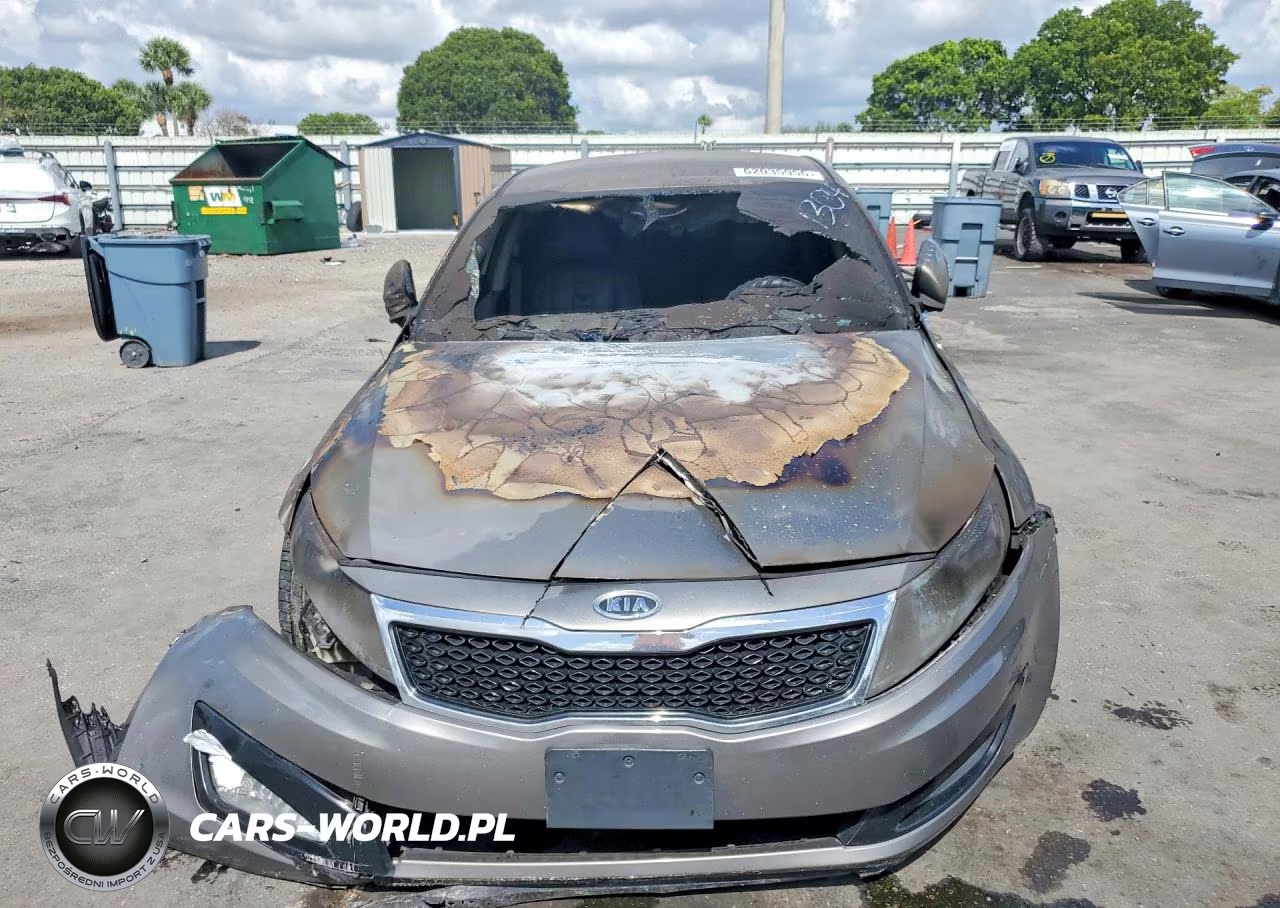 2012 Kia Optima Lx VIN:5XXGM4A79CG071304 - 5