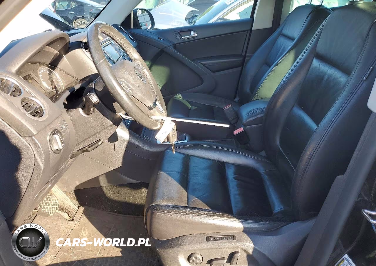 2011 Volkswagen Tiguan S VIN:WVGAV7AX1BW550801 - 7