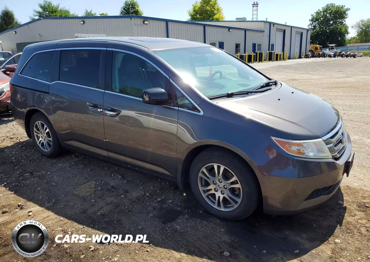 2013 Honda Odyssey Exl VIN:5FNRL5H60DB081920 - 4