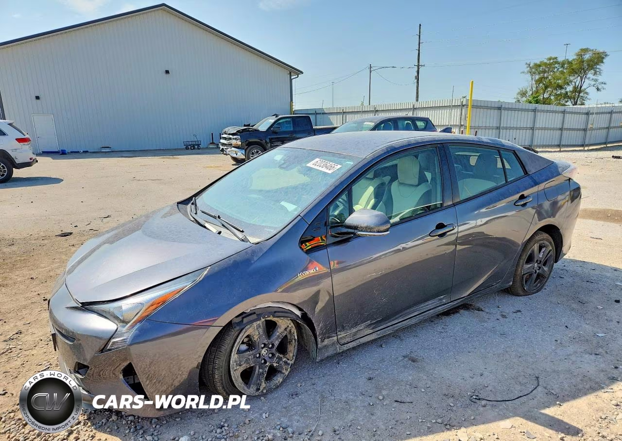 2016 Toyota Prius Three Touring