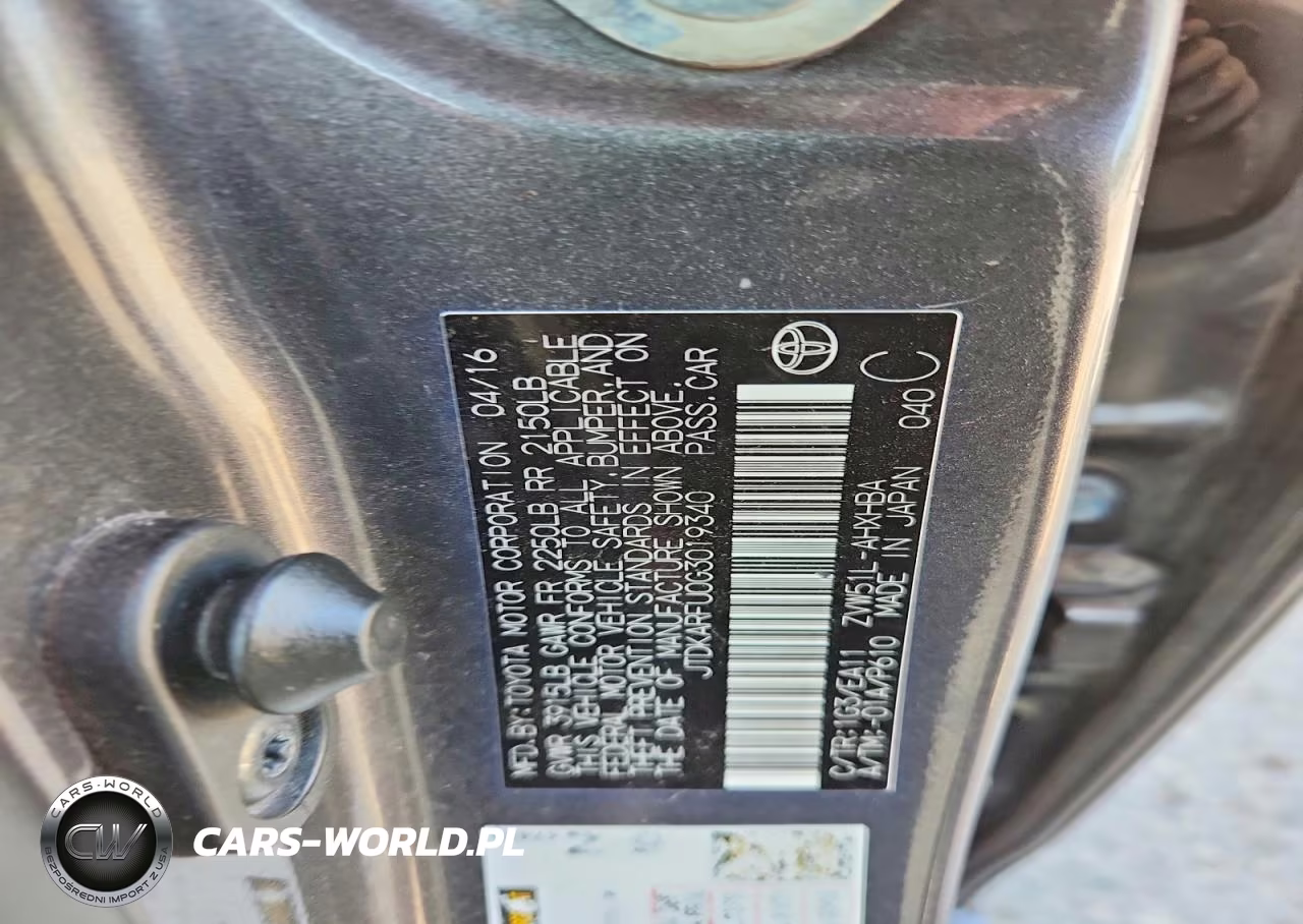 2016 Toyota Prius Three Touring VIN:JTDKARFU0G3019340 - 12
