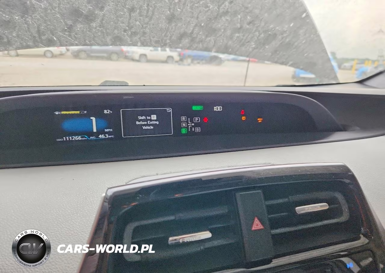 2016 Toyota Prius Three Touring VIN:JTDKARFU0G3019340 - 9