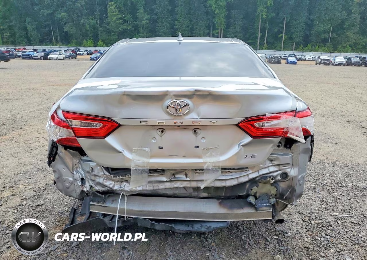 2019 Toyota Camry Le VIN:4T1B11HK3KU803846 - 6