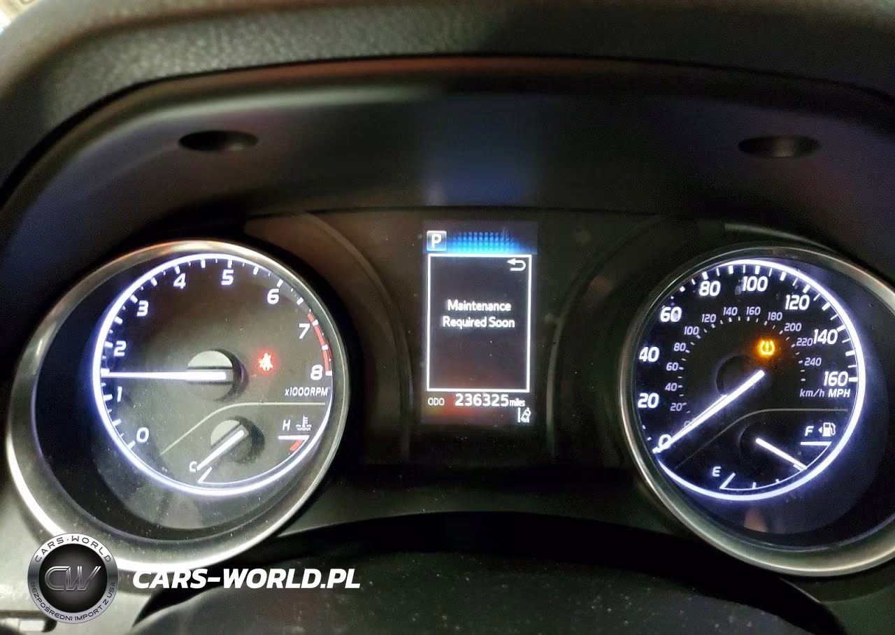 2019 Toyota Camry Le VIN:4T1B11HK3KU803846 - 9