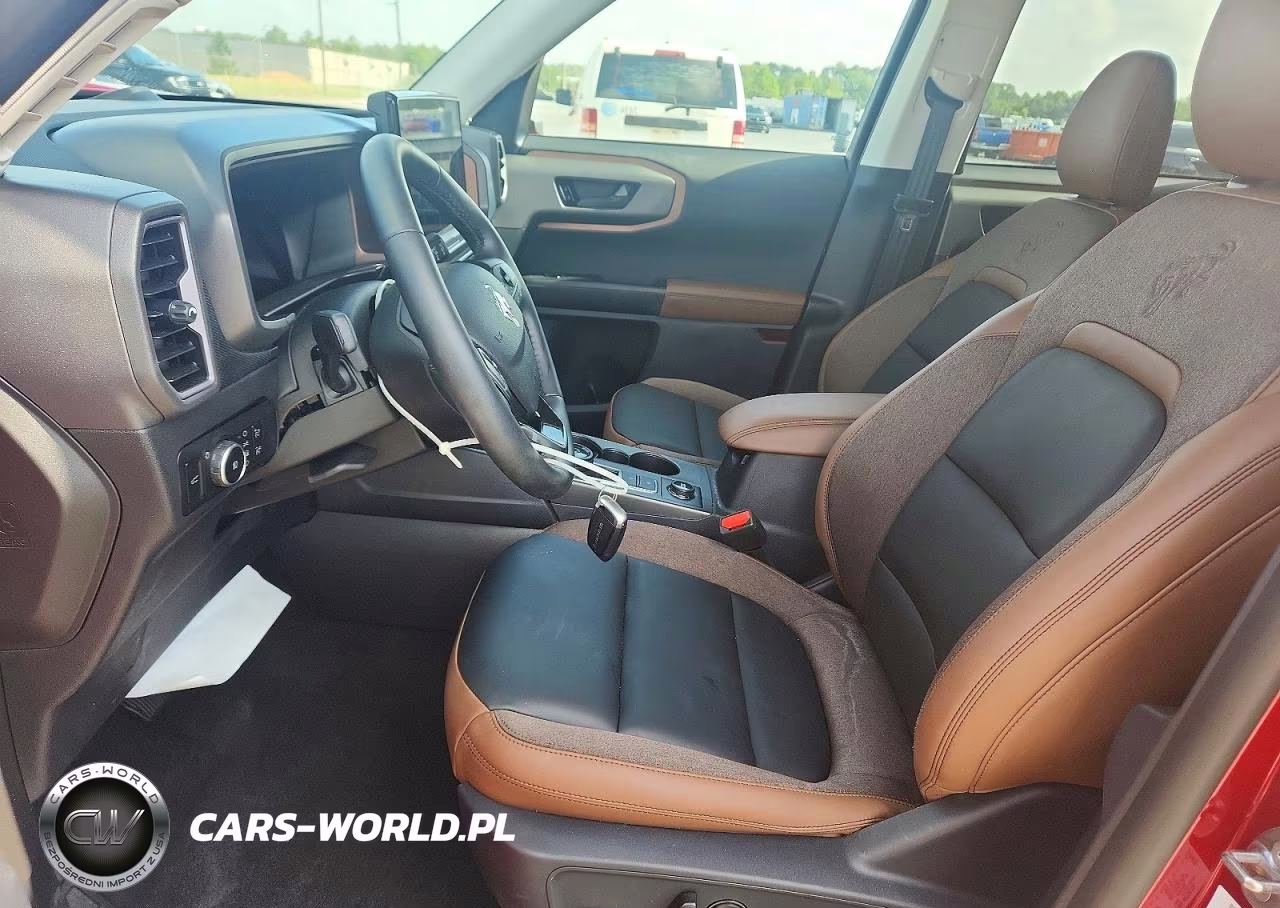 2025 Ford Bronco Sport Outer Banks VIN:3FMCR9CNXSRF49704 - 7