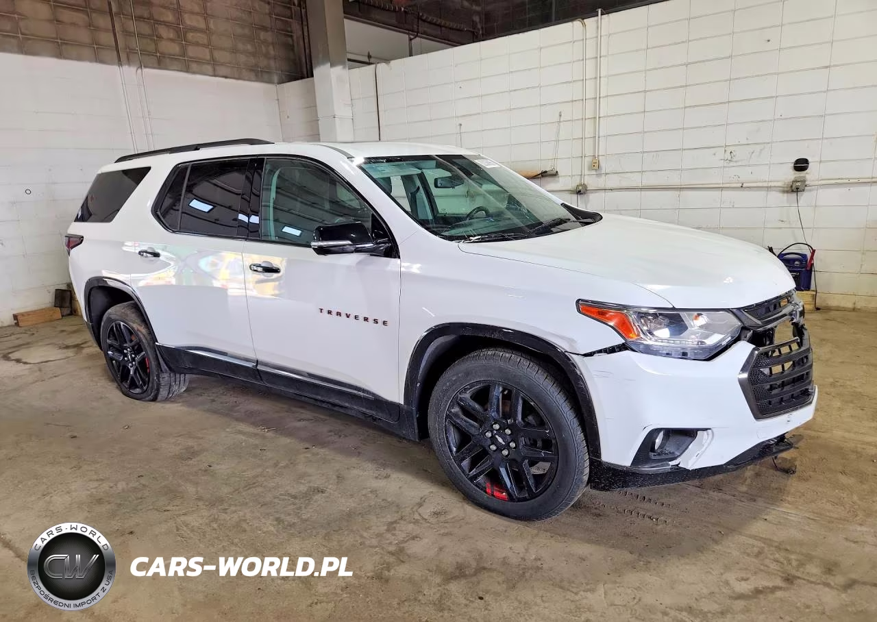 2020 Chevrolet Traverse Premier VIN:1GNEVKKW7LJ169720 - 4