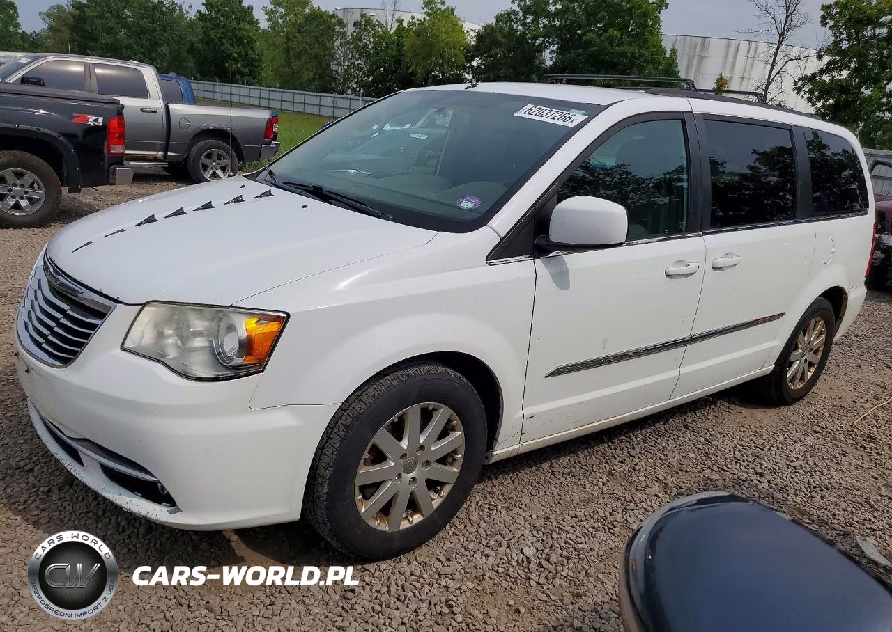 2014 Chrysler Town & Country Touring