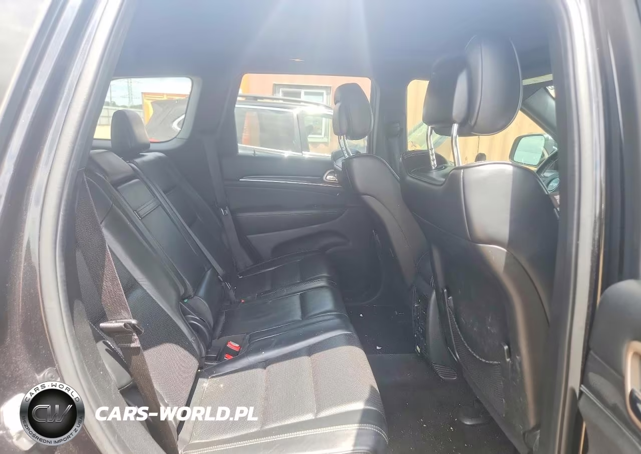 2015 Jeep Grand Cherokee Overland VIN:1C4RJFCG3FC925766 - 10