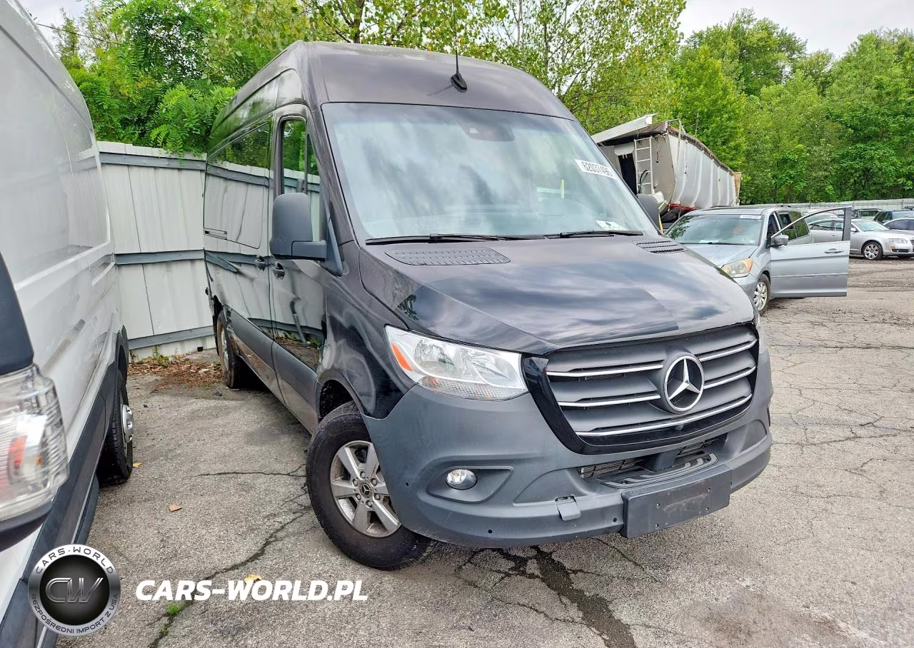 2024 Mercedes-Benz Sprinter 2500 VIN:W1Z4KFHY4RP663012 - 4