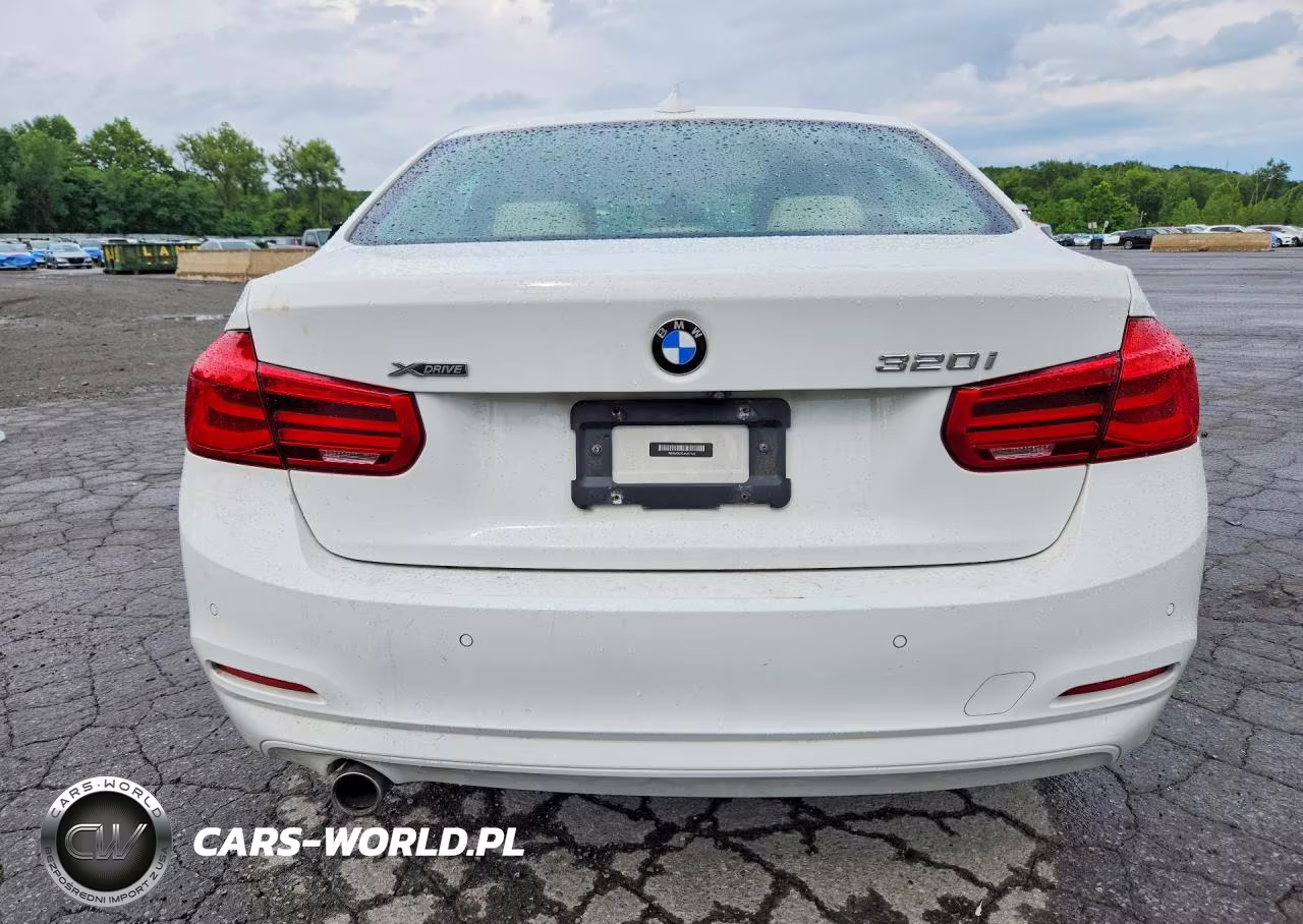 2018 BMW 320 Xi VIN:WBA8A3C53JA487132 - 6