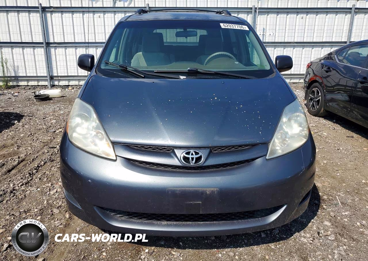 2009 Toyota Sienna Le 7-Passenger VIN:5TDZK23C29S272109 - 5