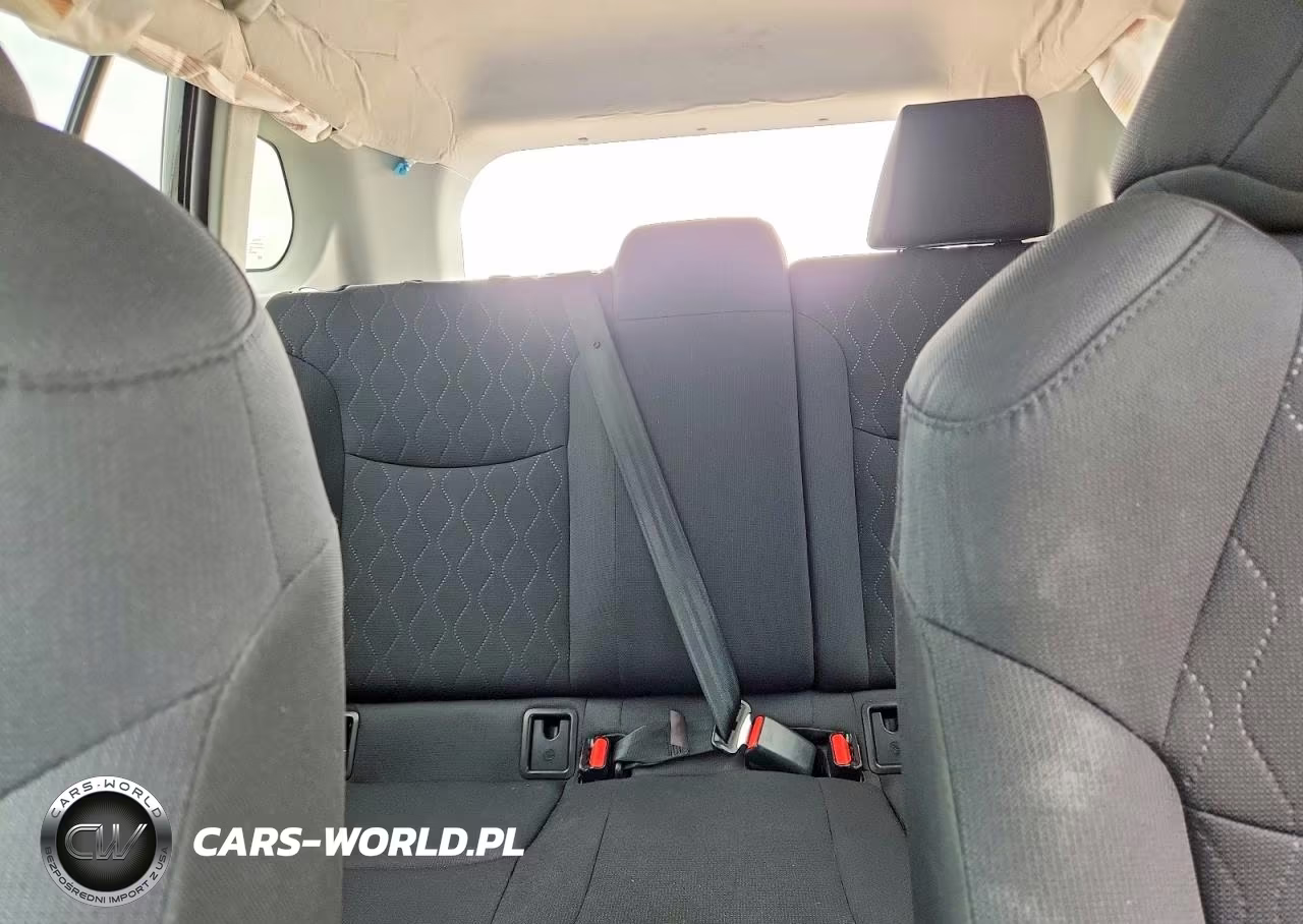 2022 Toyota Corolla Cross Le VIN:7MUBAABG3NV028052 - 10
