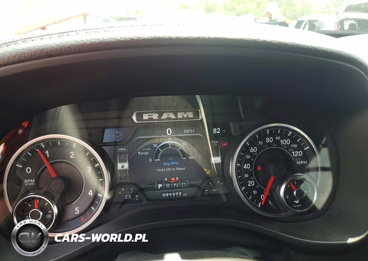 2023 Ram 1500 Laramie VIN:1C6SRFJM1PN547947 - 9