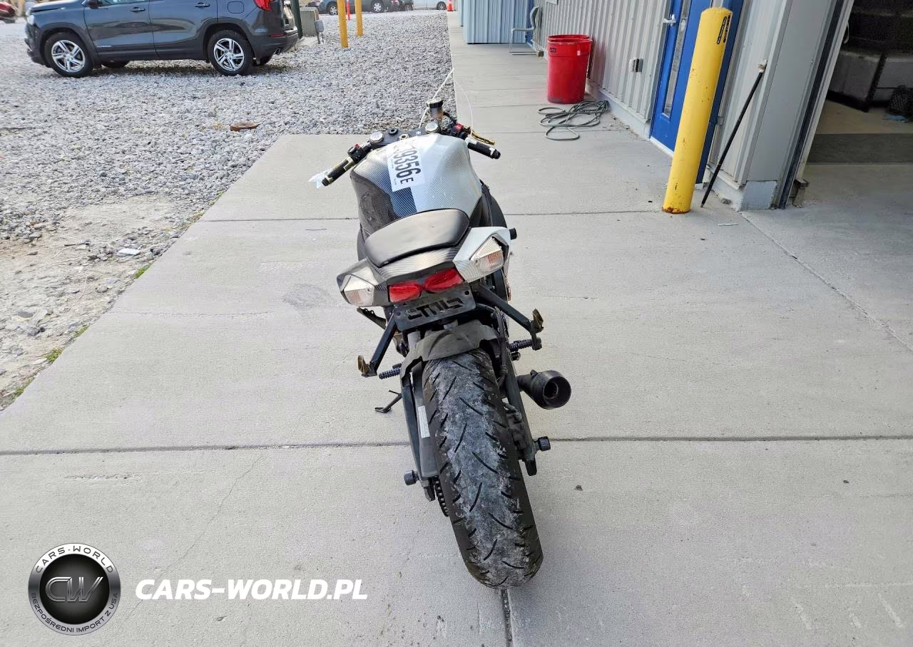 2011 Suzuki Gsx750 VIN:JS1GR7MAXB2101290 - 4