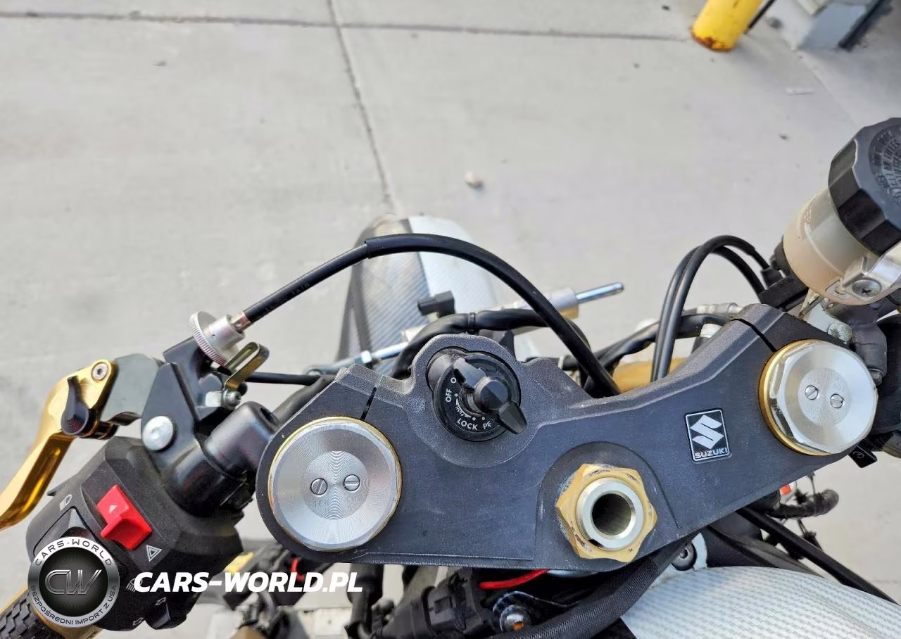 2011 Suzuki Gsx750 VIN:JS1GR7MAXB2101290 - 7