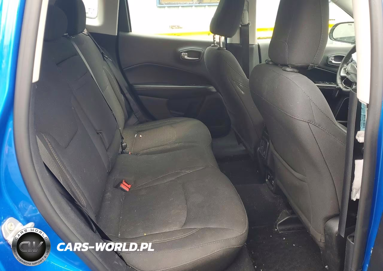 2018 Jeep Compass Sport VIN:3C4NJCAB4JT471223 - 10