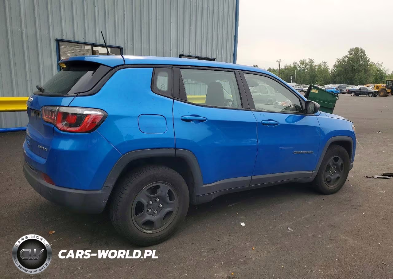 2018 Jeep Compass Sport VIN:3C4NJCAB4JT471223 - 3