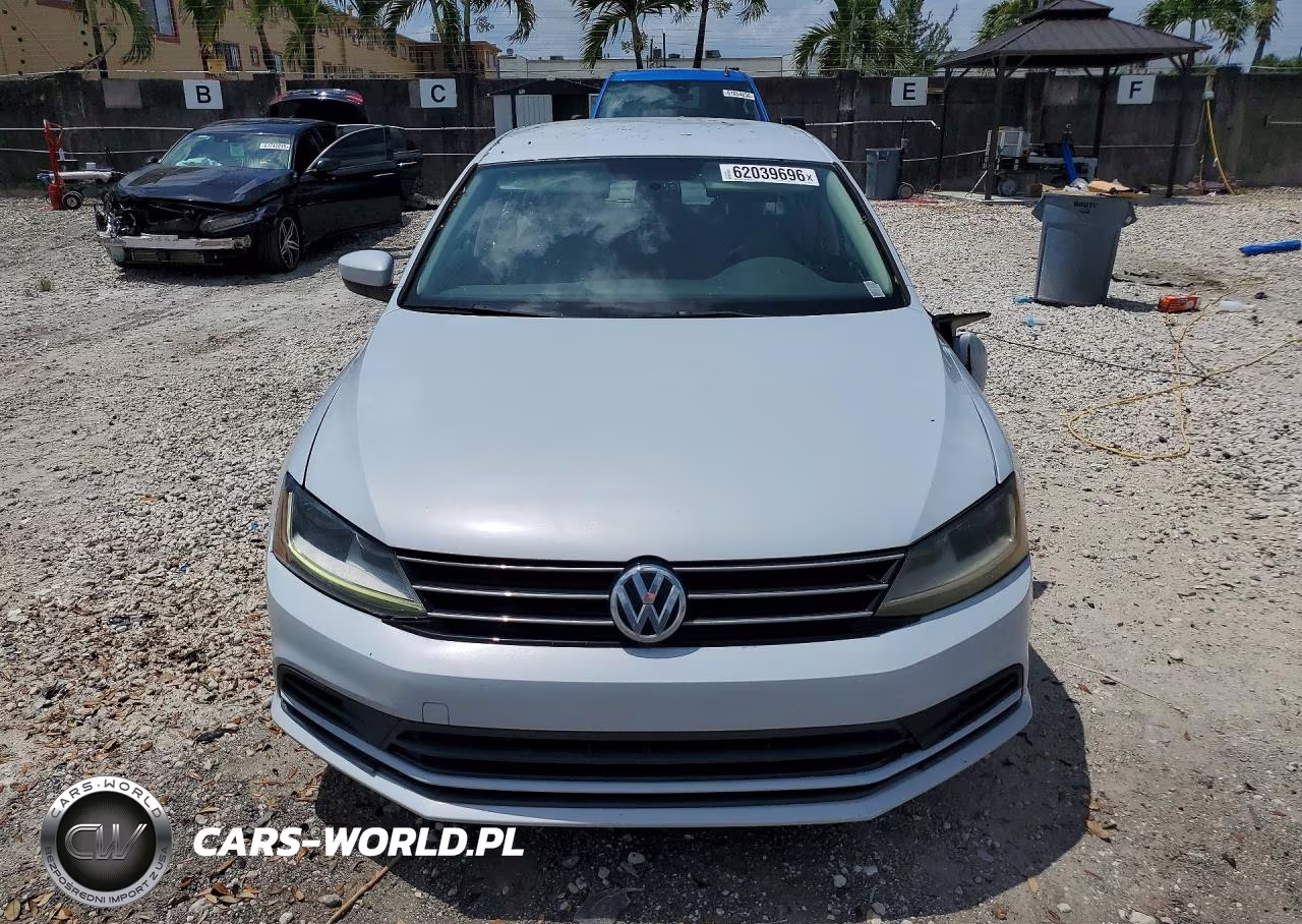 2017 Volkswagen Jetta S VIN:3VW2B7AJ3HM223173 - 5