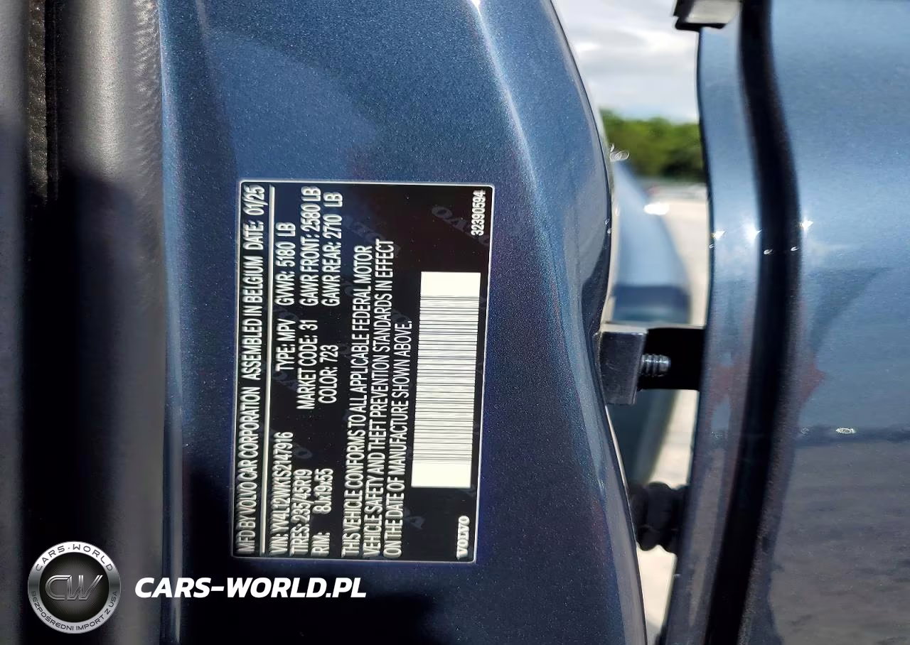 2025 Volvo V60 Cross Country Plus VIN:YV4L12WK1S2147916 - 14