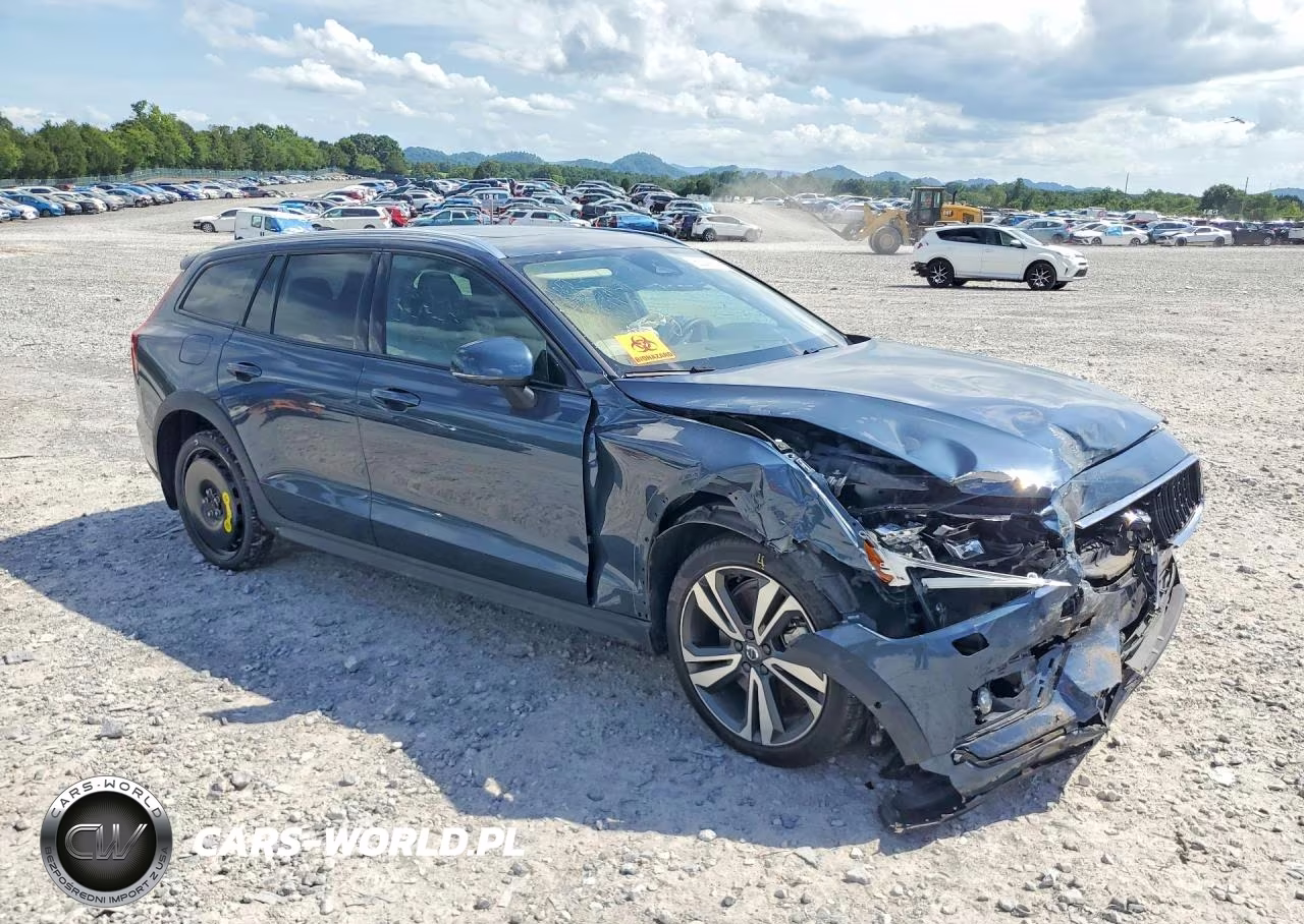 2025 Volvo V60 Cross Country Plus VIN:YV4L12WK1S2147916 - 4