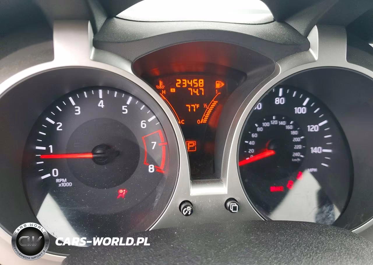 2014 Nissan Juke S VIN:JN8AF5MV6ET482473 - 9