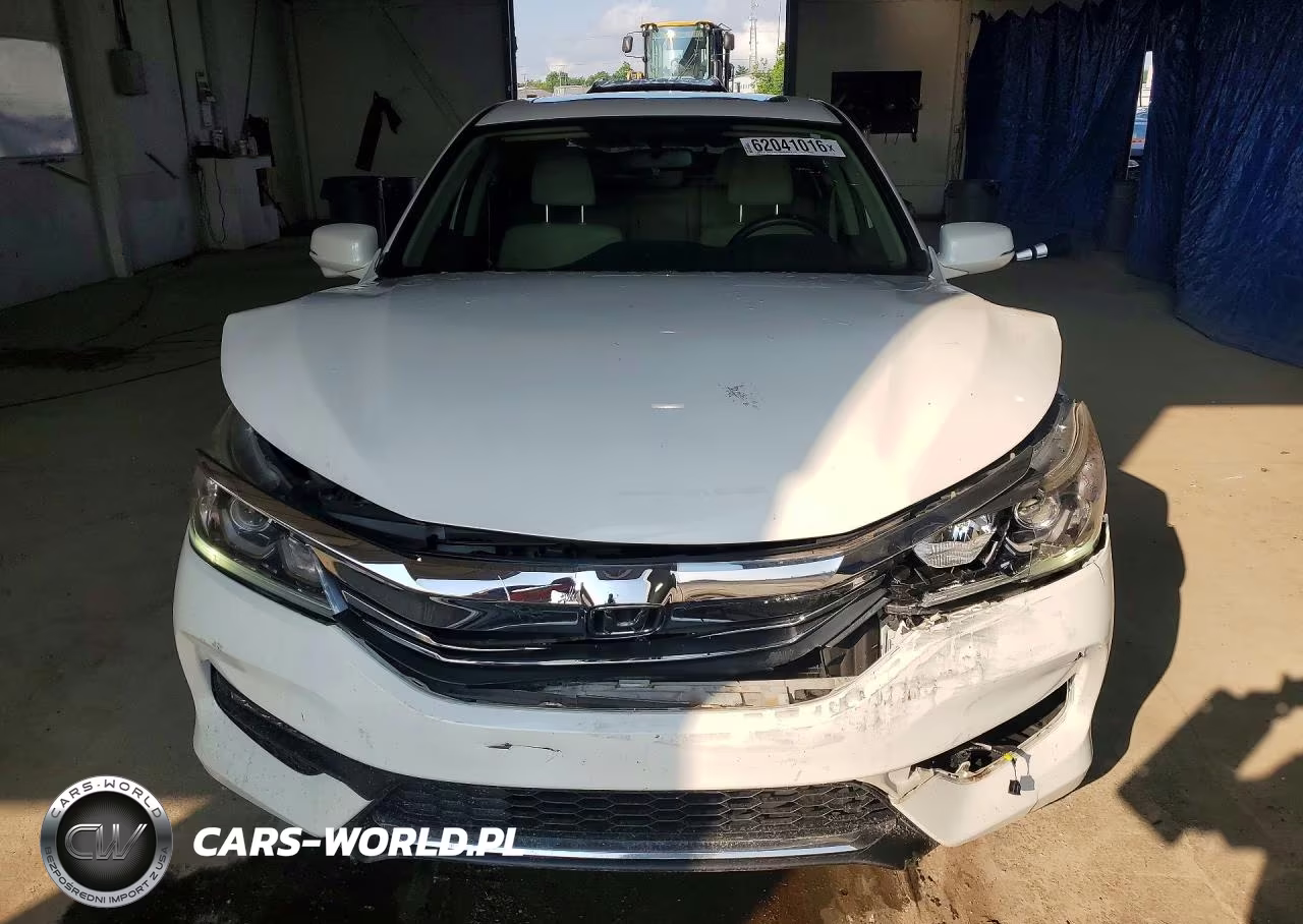 2017 Honda Accord Ex VIN:1HGCR2F7XHA151700 - 5