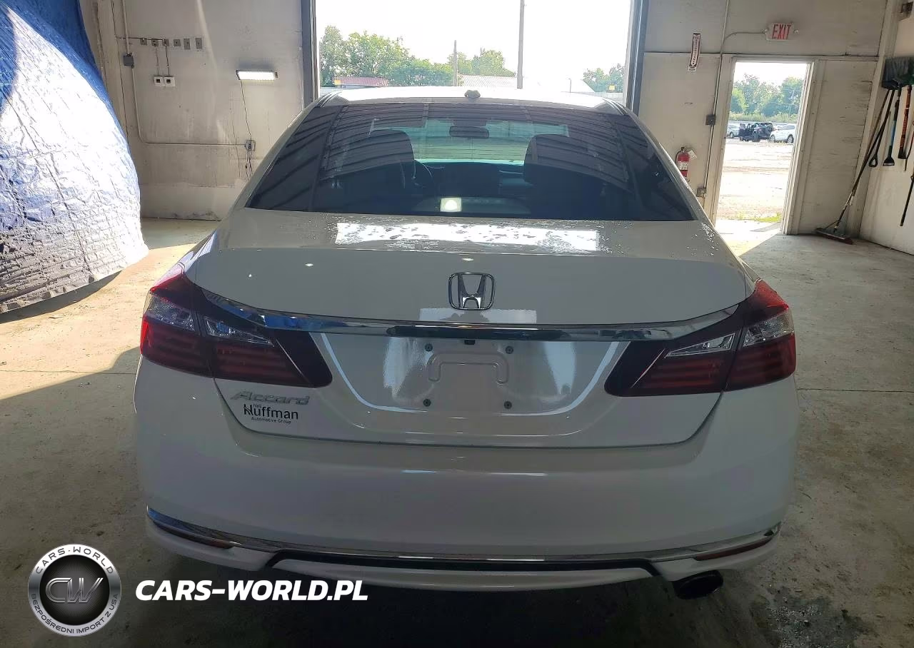 2017 Honda Accord Ex VIN:1HGCR2F7XHA151700 - 6