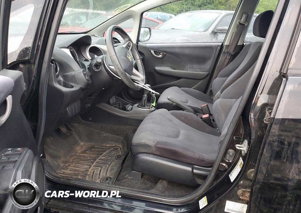 2010 Honda Fit Sport VIN:JHMGE8G42AC002712 - 7