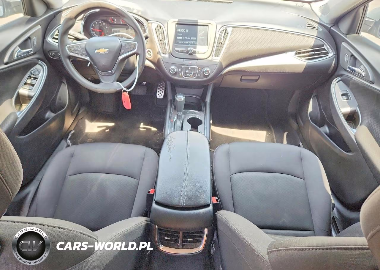 2017 Chevrolet Malibu Lt VIN:1G1ZE5ST3HF157598 - 8