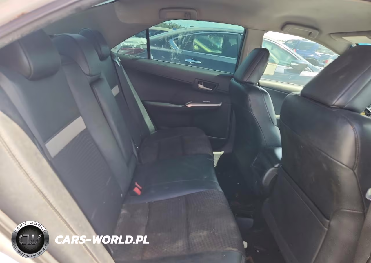 2014 Toyota Camry Se VIN:4T1BF1FK6EU426812 - 10